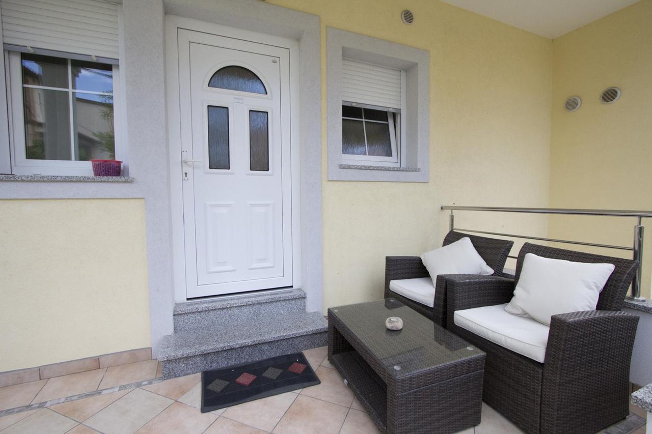 Rajci Apartment *
